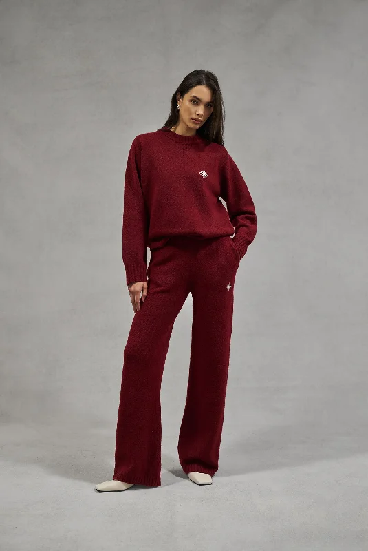 FLUFFY EMBLEM EMBROIDERED CREW - BURGUNDY