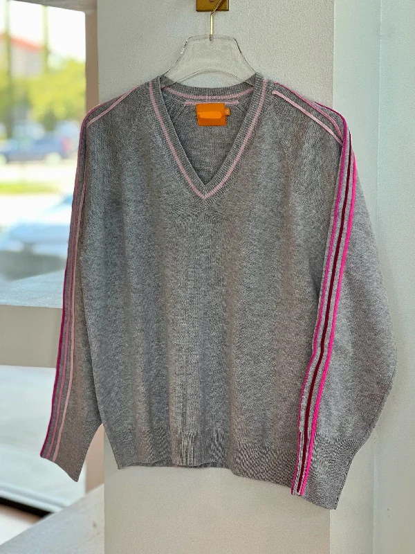 Br035 Sporty Stripe Vneck Sweater