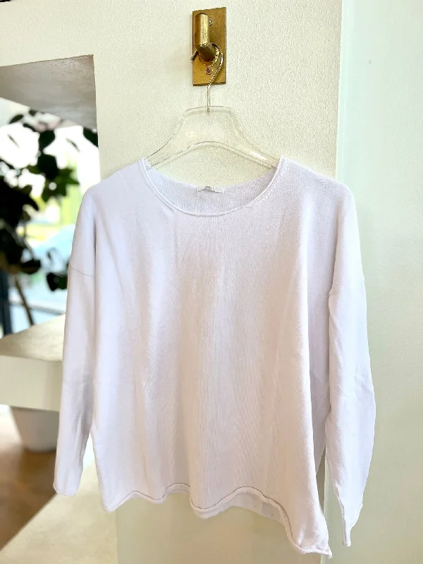 Itk3010 White Boxy Sweater